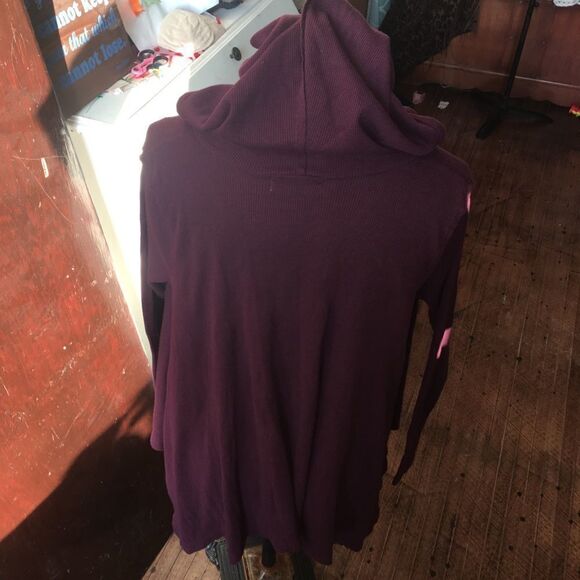 Altar’d State S maroon oversized lounge shirt - Picture 2 of 3